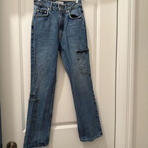 Zara Cargo Pockets JEANS SIZE 2